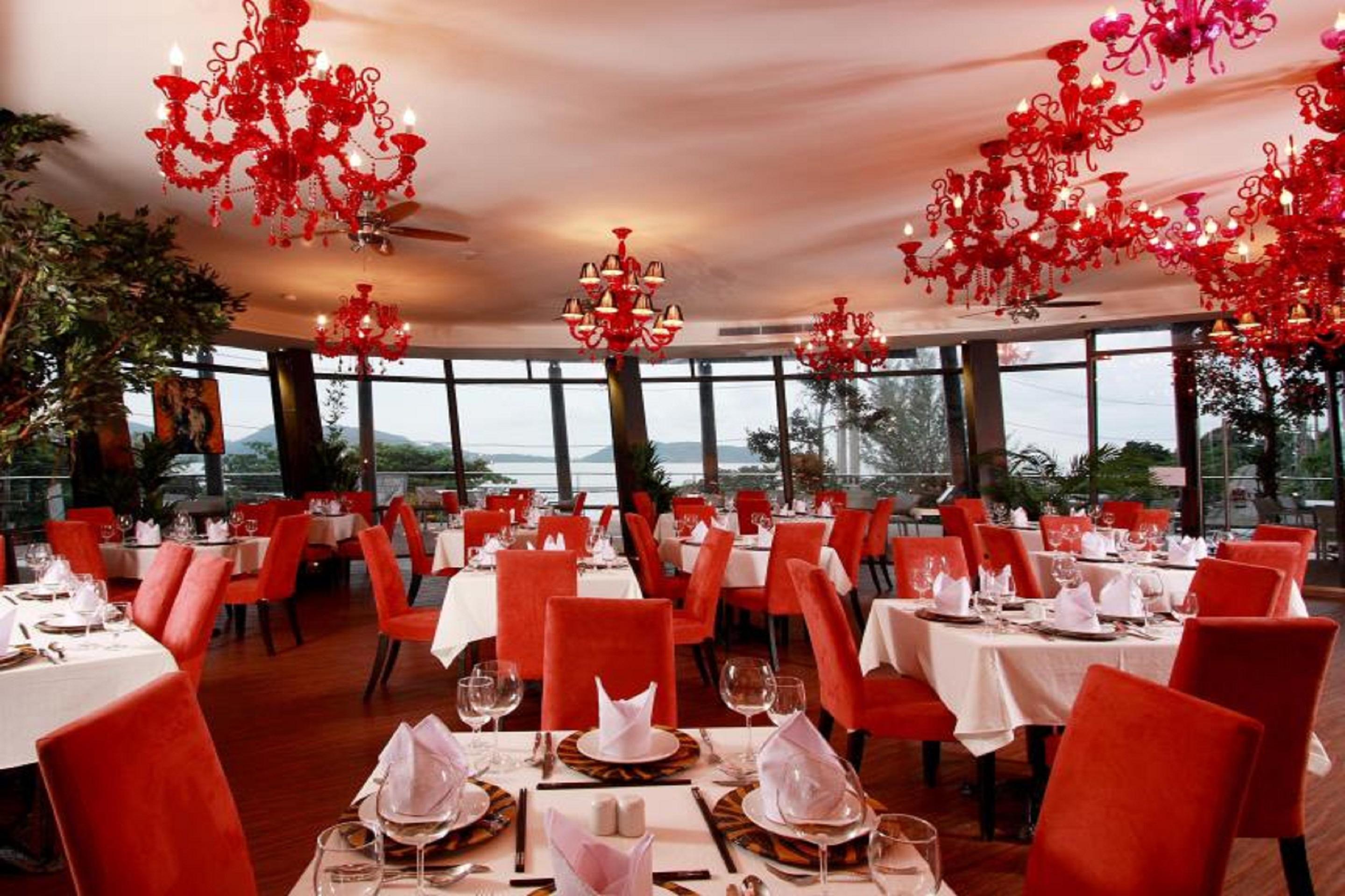 Indochine Resort And Villas - Sha Extra Plus Patong Bagian luar foto The restaurant