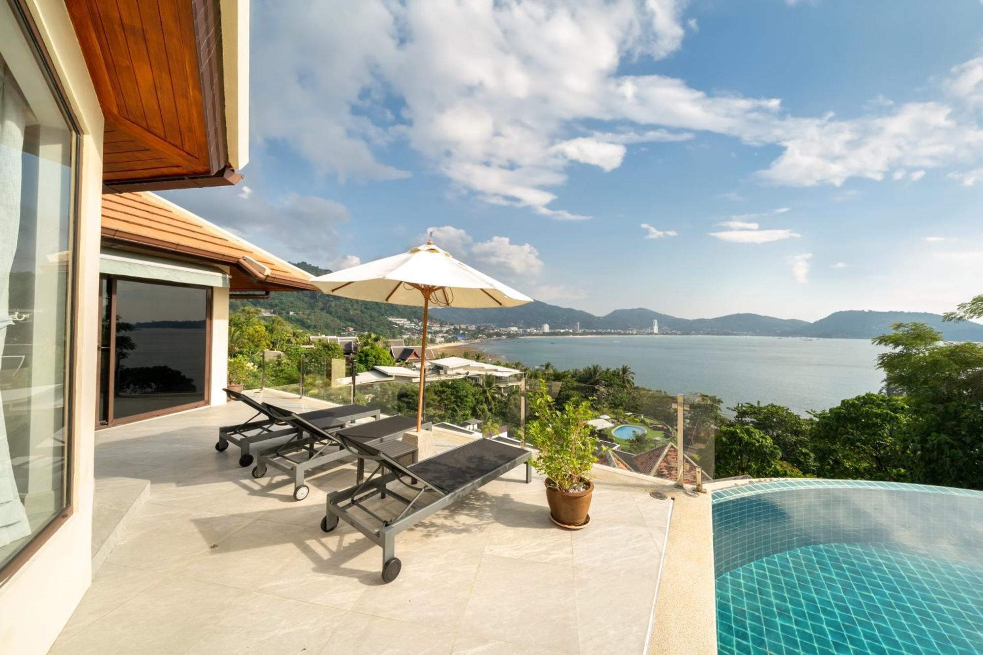 Indochine Resort And Villas - Sha Extra Plus Patong Bagian luar foto A villa in Phuket, Thailand