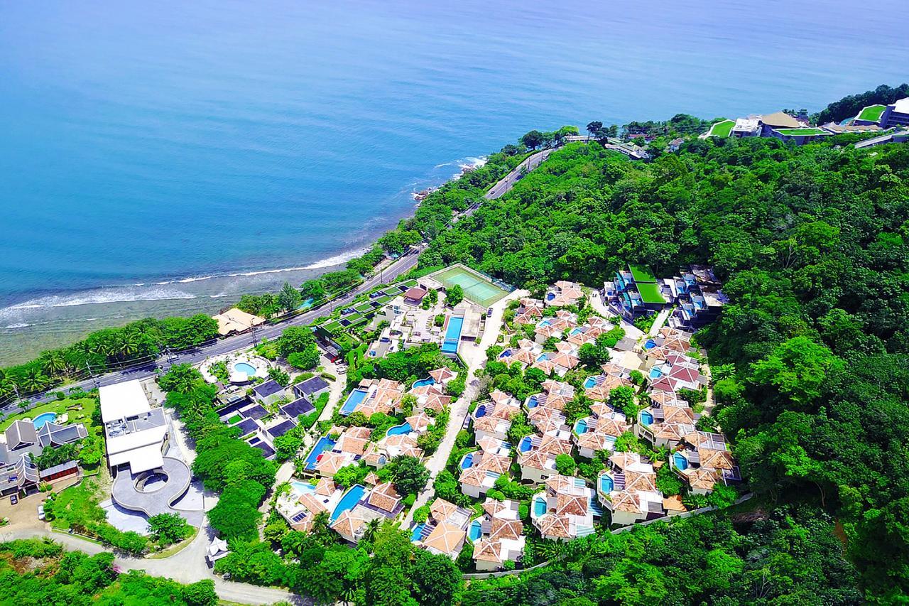 Indochine Resort And Villas - Sha Extra Plus Patong Bagian luar foto Aerial view of the resort